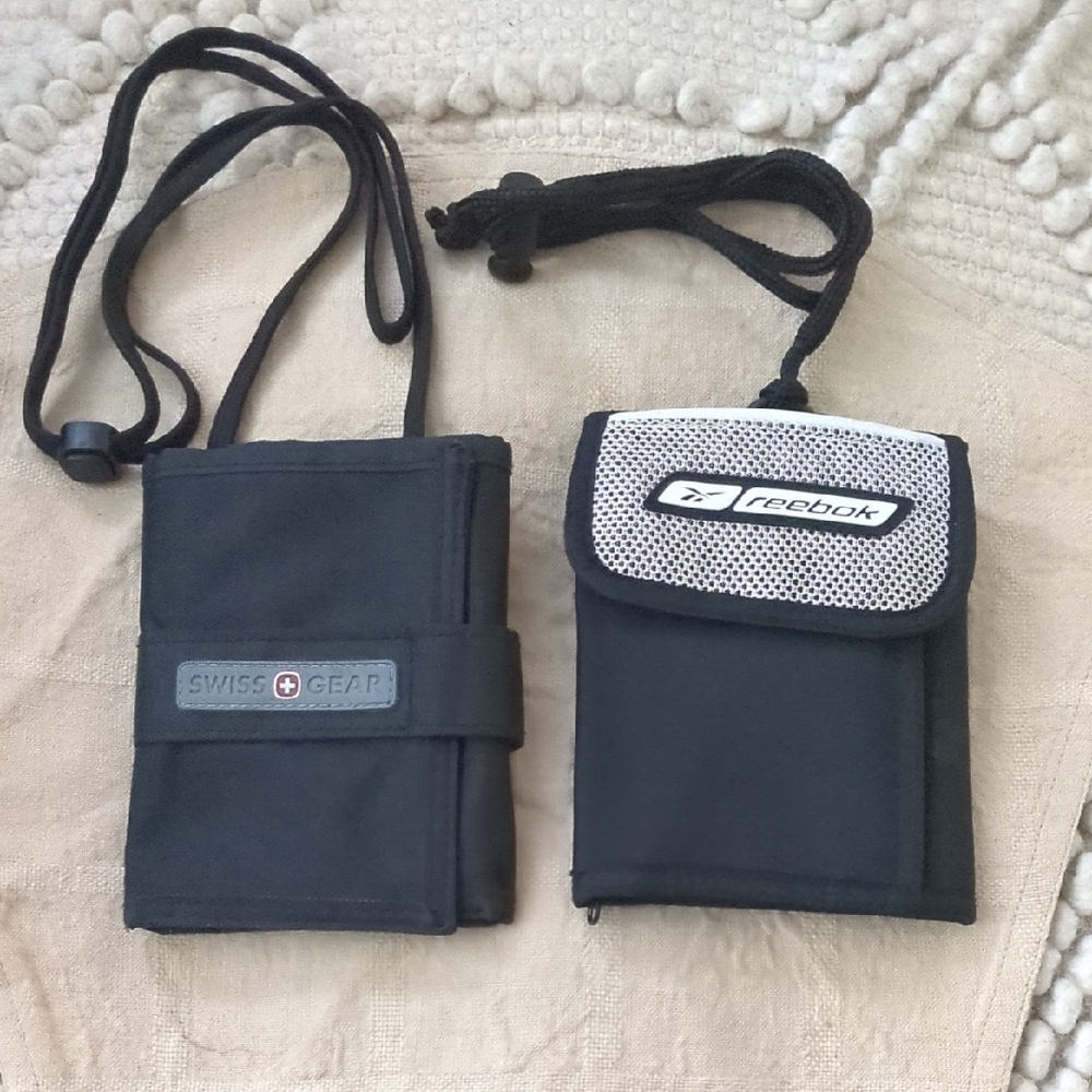 Reebok Black and Gray Mesh Pouch